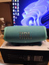 JBL CHARGE5 冲击波五代 便携蓝牙音箱+低音炮 户外防水音响 增强版赛道扬声器 生日礼物 绿色 实拍图