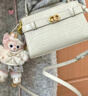 CHARLES&KEITH鳄鱼纹凯莉包手提斜挎婚包包女包生日礼物CK2-50270880-1 Ivory象牙色 S 实拍图