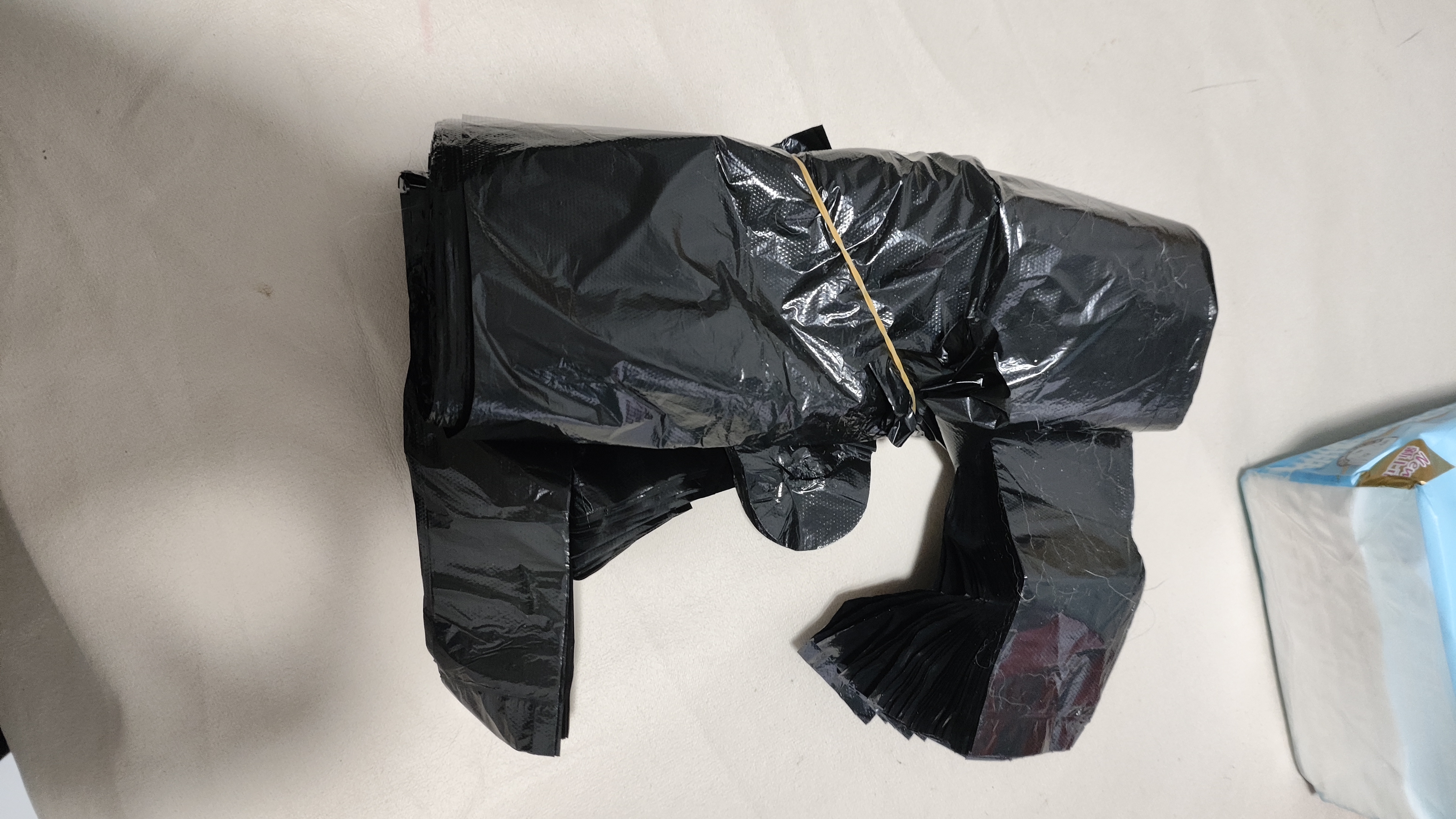 ubag猫屎垃圾袋小号宠物粪便铲屎垃圾袋猫咪粑粑拾便袋狗狗捡便袋专用 普通款18*29 100个【体验装】 实拍图