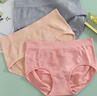 红豆内裤女纯棉里裆中腰无痕蜂巢按摩女士内裤收腹三角裤3条装 实拍图