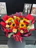 艾斯维娜鲜花速递向日葵混搭花束生日礼物全国同城配送 33朵玫瑰+5朵向日葵混搭花束 实拍图