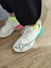 特步【2000公里二代】跑鞋男两千公里耐磨回弹跑鞋体考竞训女跑步鞋 帆白-男-建议拍小半码 41.5 实拍图