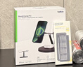 贝尔金（BELKIN）苹果三合一无线充电器 MagSafe认证磁吸快充桌面支架 苹果手机15W充电 苹果手表快充 WIZ017黑 实拍图