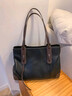 viney包包女包品牌手提托特包牛皮妈妈包中年生日礼物送女友老婆 【黑配咖】高级感实用大容量轻奢通勤单肩包 实拍图