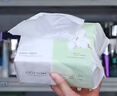 名创优品（MINISO）一次性洗脸巾珍珠纹洗面巾洁面巾干湿两用100抽*8包 15x20cm 实拍图