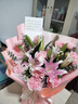 植伴康乃馨百合鲜花生日祝福探望病人母亲节鲜花速递送妈妈全国同城店 J款-11朵康乃馨加2只百合 实拍图
