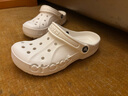 卡骆驰（crocs）洞洞鞋男女鞋贝雅一脚蹬穿沙滩鞋凉拖鞋 10126-100 M4W6 实拍图