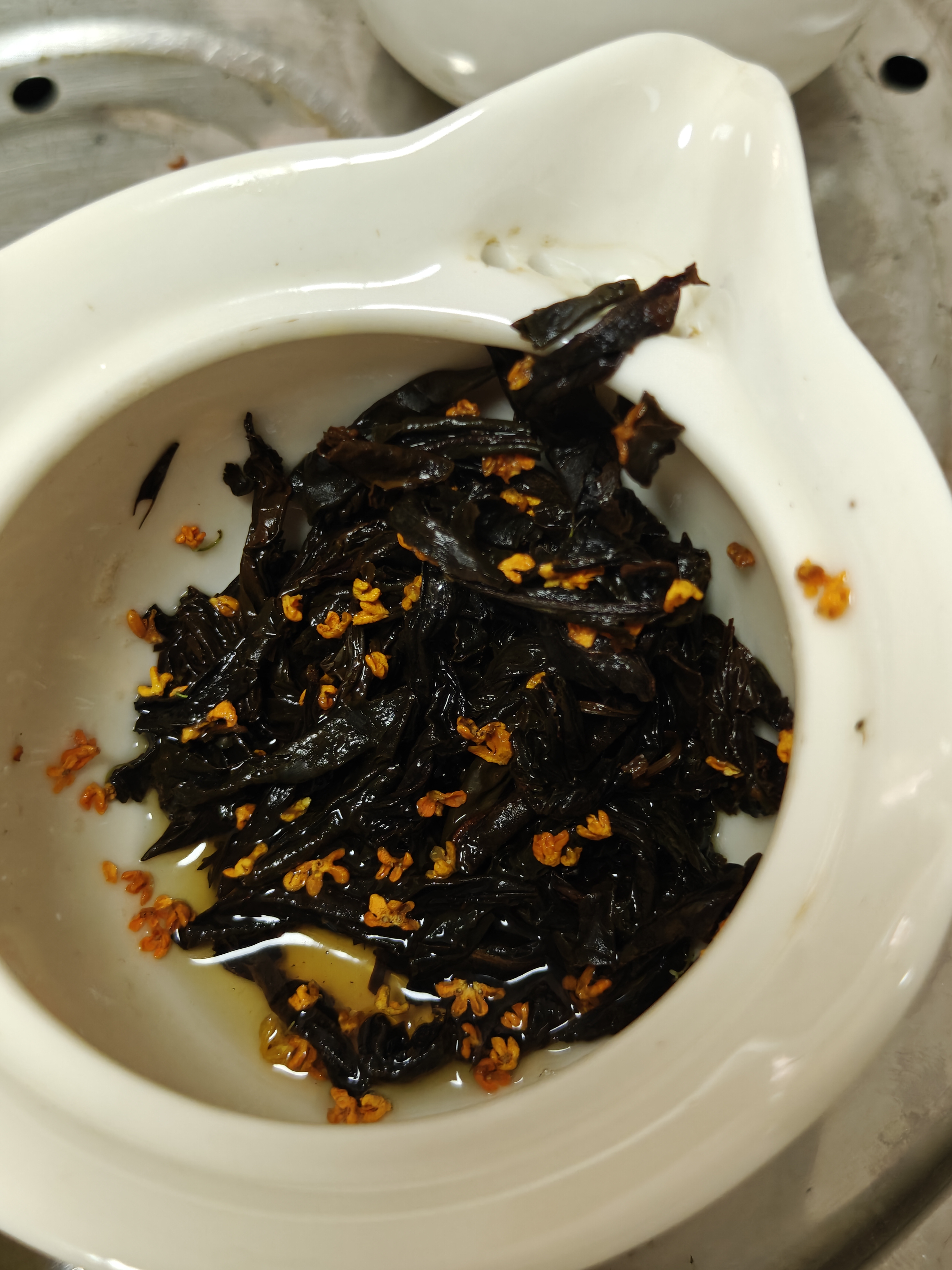 东方大师茶叶自己喝暖胃桂花红茶正山小种野茶新茶浓香特级正山小种礼盒装 【特级6A精选】桂花红茶250g 实拍图
