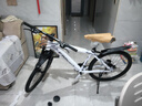 飞鸽（FLYING PIGEON）山地自行车成人男女变速山地车青少年中小学生车越野户外骑行单车 【高碳钢】G8002代-辐条轮-白色 26寸轮组（适合160-180cm） 24速标准版 实拍图