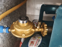 家用国标0.6防爆液化气减压阀煤气瓶自锁低压阀燃气热水器定压阀 减压阀 带表+2米铠装金属防爆管 实拍图