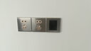 壁虎（BIHU）壁虎86型LED随意点单控双控墙壁开关家用不锈钢墙壁开关插座套餐 实拍图