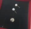 周六福红18K金珍珠耳钉赫本风耳饰生日礼物近圆形 小巧款 5-5.5mm 实拍图