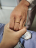 周六福（ZLF）  黄金戒指女款硬金三生三世足金素圈指环 定价单个 沙面17号-0.79g 实拍图