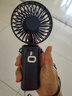 COZA【金榜推荐】手持小风扇迷你便捷折叠支架usb风扇桌面挂脖式户外学生宿舍办公室充电随身小电扇 香芋紫丨可用6天丨5档强风丨智能数显丨带底座挂绳 实拍图
