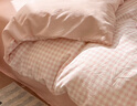 红豆家纺亲肤水洗棉床上四件套简约床单学生宿舍被套裸睡被罩家用床上用品 粉小格+奶油粉【亲肤柔软 裸睡】 1.2m 床单款 三件套-被套150*200cm 实拍图
