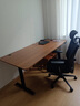 喜米莱【热卖款式】电动升降桌电脑电竞桌台式学习书桌实木办公直播桌子 【单电机】胡桃色+黑腿18mm桌面 长180宽80高75cm 实拍图