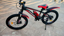 凤凰（Phoenix）儿童自行车山地车男女学生脚踏车6-15岁童车 霸道 黑红色 22寸 实拍图