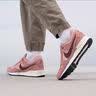 耐克NIKE休闲鞋男缓震AIR PEGASUS 运动鞋FZ5626-600粉红43 实拍图