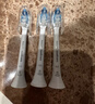 飞利浦（PHILIPS）电动牙刷刷头  钻石亮白型刷头W2 HX6063/67 3支装白色 适配钻石3系、5系、9系 实拍图