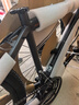 凤凰山地自行车成人减震男女内走线变速竞赛车青少年学生车单车 飞跃 钢架辐条轮-钛金灰 24寸【建议身高145-170cm】 24速 实拍图