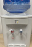 美的（Midea）饮水机家用上置式桶装水小型台式桌面宿舍饮水机办公室温热两用迷你饮水器MYR720T 【全国联保】 温热型 实拍图