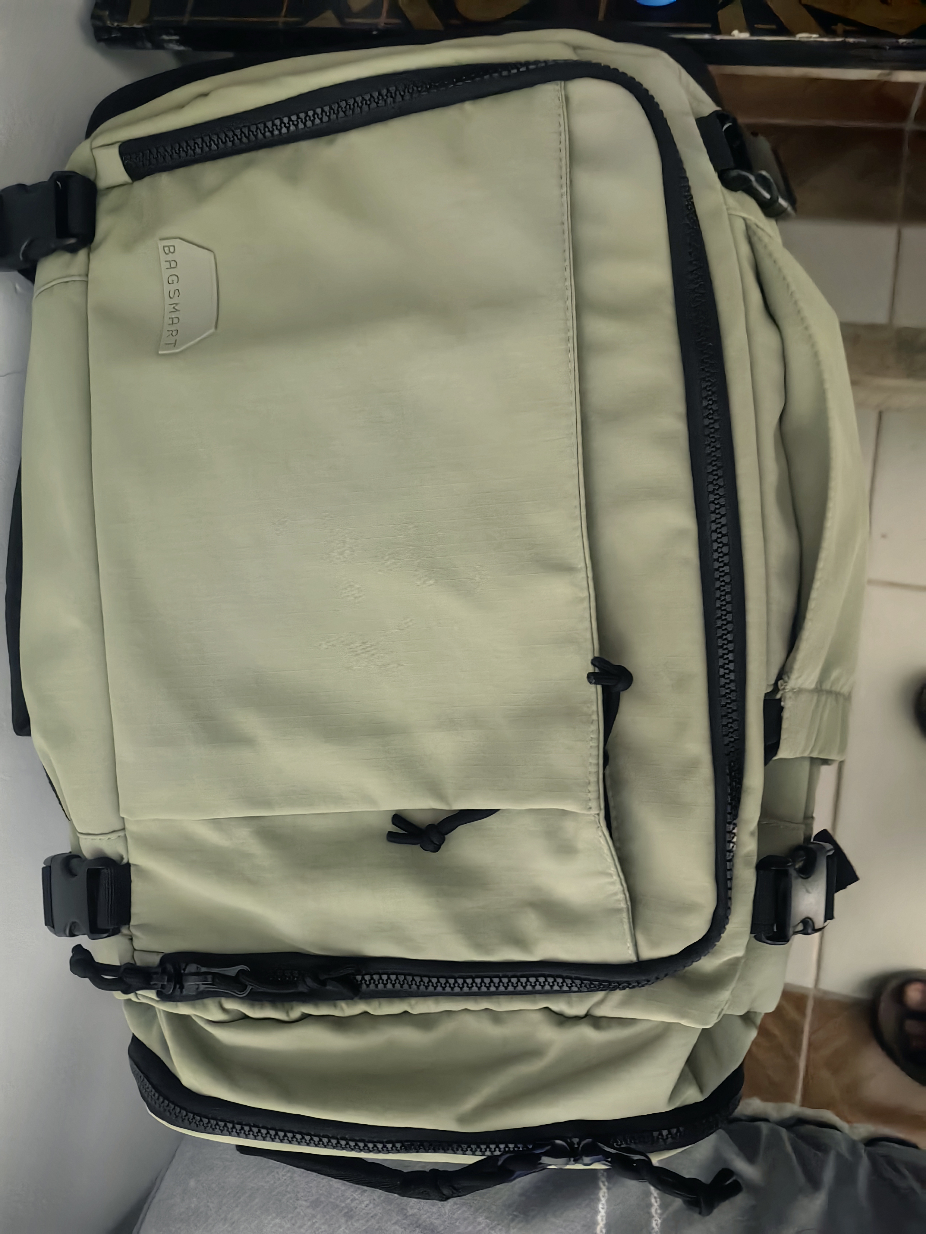 BAGSMART双肩包随行仓背包男士旅行出差大容量多功能商务通勤书包电脑包女 松石绿（扩容版 38L） 实拍图