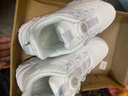 鸿星童儿童白色运动鞋旋转纽扣男童小白鞋女童鞋子中大童小学生跑步鞋 8815皮面全白 8815皮面全白 38 码/内长约23.8CM 实拍图