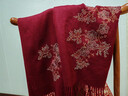 上海故事100%羊毛女刺绣大披肩空调房保暖围巾礼盒款送妈妈生日礼物酒红 实拍图
