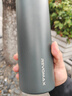 REVOMAX锐虎单手开盖水杯无螺纹保温杯男士大容量保冷杯砂石绿592ml 实拍图