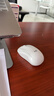 罗技（Logitech）M221 轻音鼠标 无线鼠标 办公鼠标 对称鼠标 带无线微型接收器 米白色 实拍图