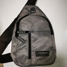 【运动胸包】跑步包男休闲斜挎包手机包防泼水健身包男女通用 灰色 实拍图