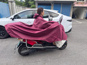 添晴 雨衣电动车雨衣加厚加大男女加长遮脚雨披电瓶车摩托车骑行雨具 【7XL】加大遮脚-枣红 实拍图