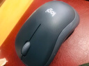 罗技（Logitech）M185鼠标 无线鼠标 办公鼠标 对称鼠标 黑色灰边 带无线2.4G接收器 实拍图