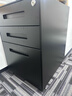 洛克菲勒 钢制文件活动柜三抽屉柜 办公储物矮柜移动铁皮柜子带锁 黑色 实拍图
