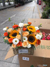 琐拉鲜花速递向日葵玫瑰混搭花束花篮生日礼物全国同城配送 香槟向日葵混搭手提花篮 实拍图