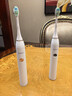 ApiYoo 艾优电动牙刷成人 充电式声波震动牙刷情侣款男女通用 自带牙刷头  520情人节礼物送女友 P7 磨砂白（含2支刷头） 实拍图