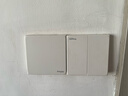 施耐德电气 单联电视插座 86型暗装墙壁开关插座面板弱电 皓呈系列 奶油白色 实拍图