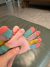 爱宝适婴儿手套冬季宝宝毛绒保暖五指手套儿童分指手套8007彩虹小熊 实拍图