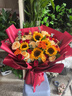 艾斯维娜鲜花速递向日葵混搭花束生日礼物全国同城配送 33朵玫瑰+5朵向日葵混搭花束 实拍图