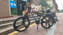EG7山地自行车成人学生变速越野单车双减震赛车26寸青少年男女 三刀【升级减震 轻量铝架】炫彩 26寸27速【适合：160-180CM】 实拍图