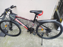 EG7山地自行车成人学生变速越野单车双减震赛车26寸青少年男女 辐条【加厚防滑轮-更安全】黑红 26寸21速【适合：160-180CM】 实拍图