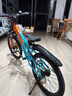 凤凰山地自行车男女变速山地车碟刹青少年儿童自行车学生单车 星际 橙蓝【单速+辐条轮】 20寸【适合125-160cm】 实拍图