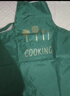 围裙防水防油厨房男女通用刀叉印花防水围裙工作服 防水围裙1条【绿色】 常规款 实拍图