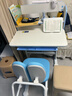 读书郎儿童学习书桌椅套装多功能可升降中小学生桌椅子写字桌家用课桌 加宽桌面+减压坐垫+手摇升降蓝 实拍图