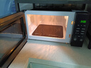 格兰仕微波炉京东自营 家用小型20升 大平板底盘  700瓦省电智能菜单 一键解冻 薄膜按键SF20 实拍图