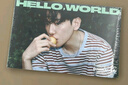 边伯贤：The 4th Mini Album Photobook 【Hello+World】套装2封面不重复 实拍图
