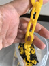 腾驰（CT）警示防护塑料链条 路锥链条 酒店隔离 路障锥/雪糕筒链接件安全链条6mm警示链条黄黑30米/一包 实拍图
