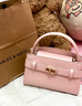 CHARLES&KEITH鳄鱼纹凯莉包手提斜挎婚包包女包生日礼物CK2-50270880-1 BLUSH浅红色 S 实拍图