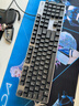 罗技（Logitech）K845机械键盘 有线键盘 办公电脑打字键盘  电竞游戏发光全尺寸个性化定制键帽 K845茶轴+暗香透光键帽+桌垫 实拍图