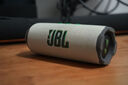 JBLFLIP7 便携式蓝牙音箱 多台串联 防水防尘设计 独立高音单元 赛道扬声器 音乐万花筒7代 燕麦绿 实拍图